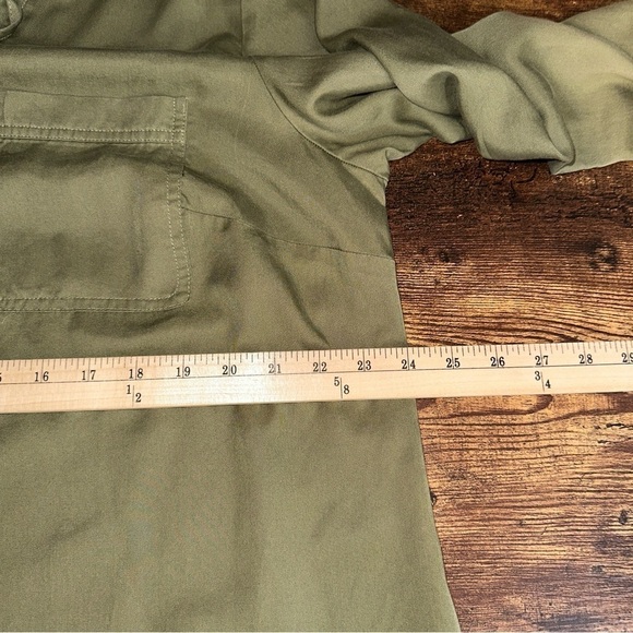 Marc New York Top Womens 1X Green Blouse‎ Lace Up Roll Tab Office Minimalist - Picture 11 of 14